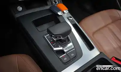 Audi Q5 2023 2.0 гидро в Москве № 1836374, миниатюра 12