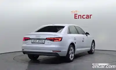 Audi A4 2018 2.0 гидро в Москве № 1836459, миниатюра 2