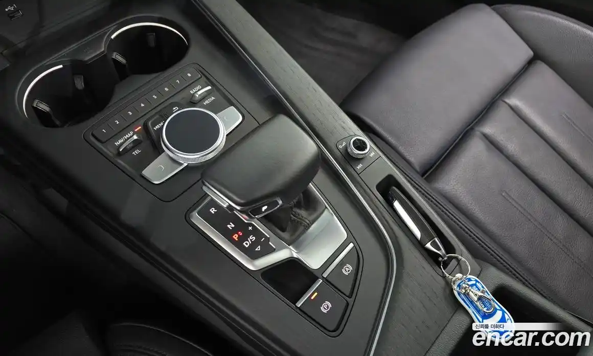 Audi A4 2018 2.0 гидро в Москве № 1836459, фото 9