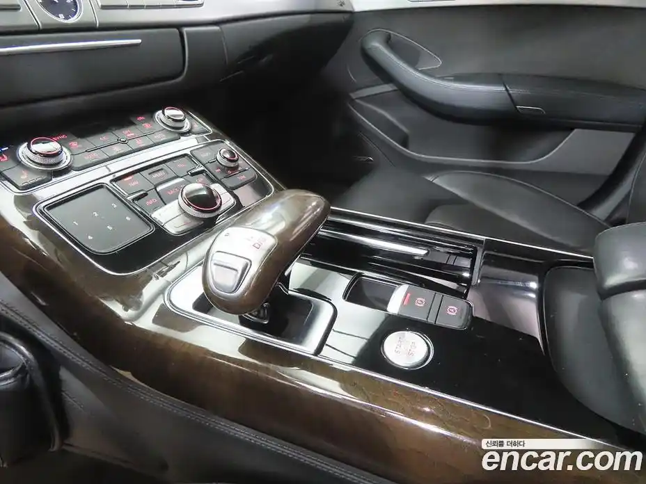 Audi A8 2014 4.1 гидро в Москве № 1836751, фото 11