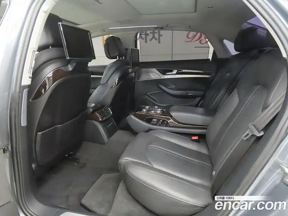 Audi A8 2014 4.1 гидро в Москве № 1836751, фото 6