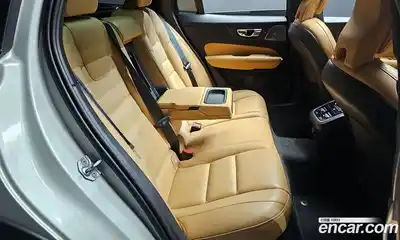Volvo V60 2021 2.0 гидро в Москве № 1836822, миниатюра 12