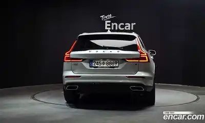 Volvo V60 2021 2.0 гидро в Москве № 1836822, миниатюра 4