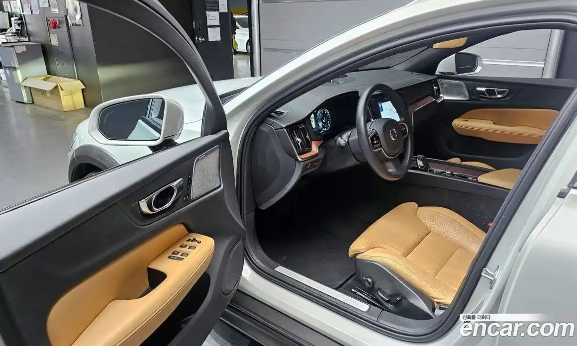 Volvo V60 2021 2.0 гидро в Москве № 1836822, фото 10
