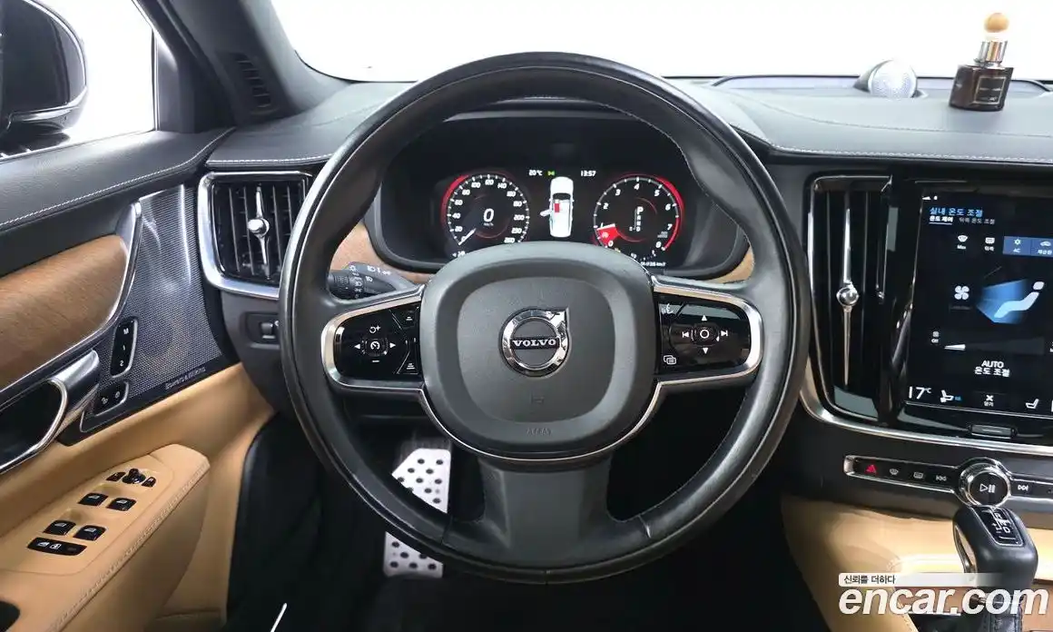 Volvo S90 2018 2.0 гидро в Москве № 1836929, фото 18