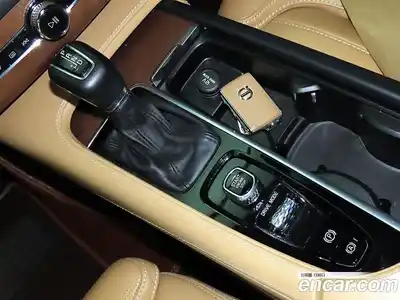 Volvo XC90 2018 2.0 гидро в Москве № 1836974, миниатюра 12
