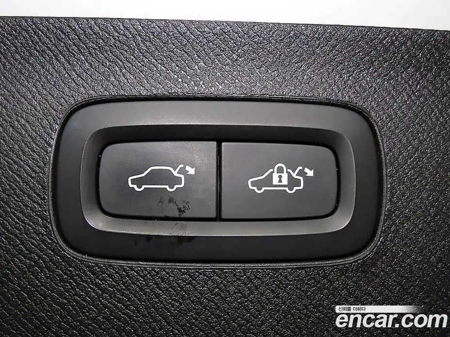 Volvo XC90 2018 2.0 гидро в Москве № 1836974, фото 15