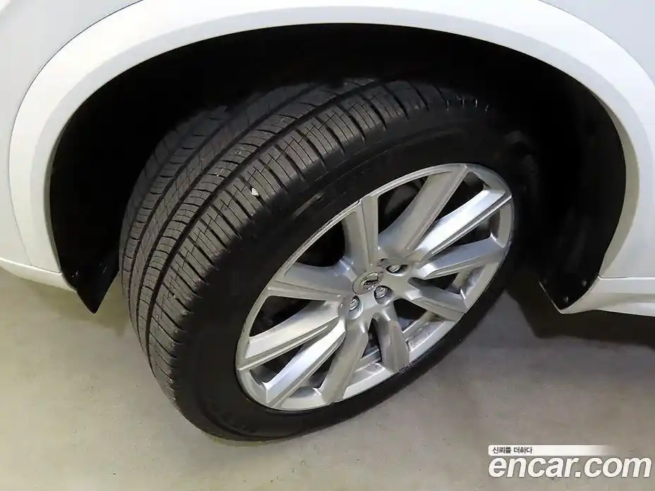 Volvo XC90 2018 2.0 гидро в Москве № 1836974, фото 20