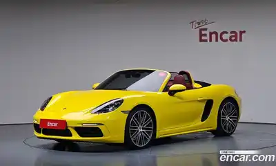 Porsche 718, 2017