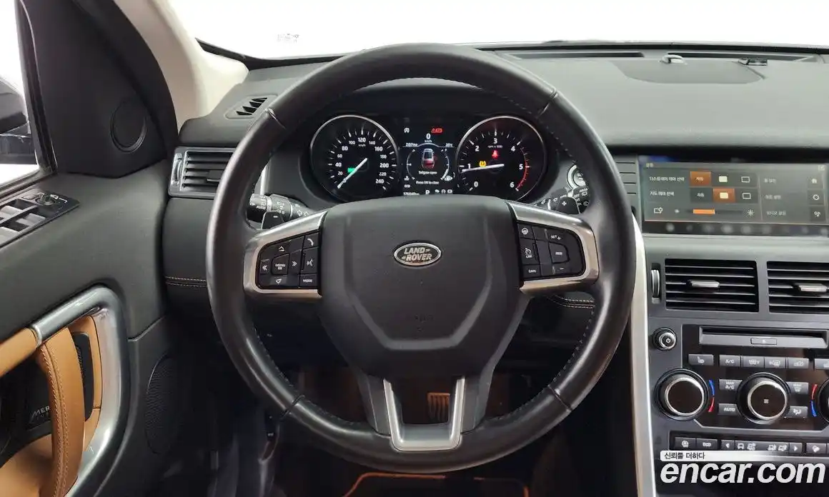Land Rover Discovery Sport 2018 2.0 гидро в Москве № 1837430, фото 12