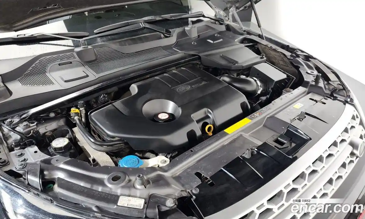 Land Rover Discovery Sport 2018 2.0 гидро в Москве № 1837430, фото 6