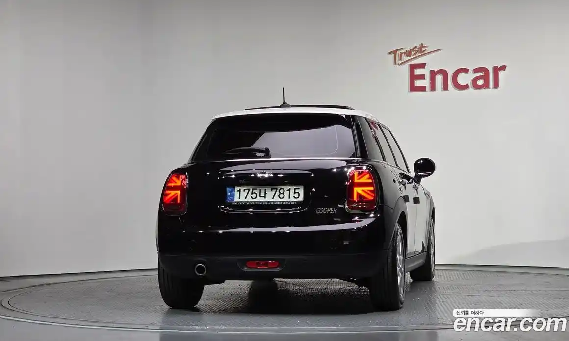 Mini Cooper 2020 1.5 гидро в Москве № 1837646, фото 4