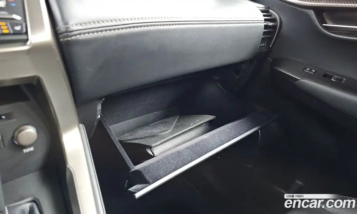 Lexus NX 2017 2.5 гидро в Москве № 1837934, фото 29