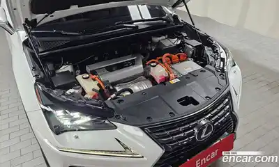 Lexus NX 2017 2.5 гидро в Москве № 1837934, миниатюра 6
