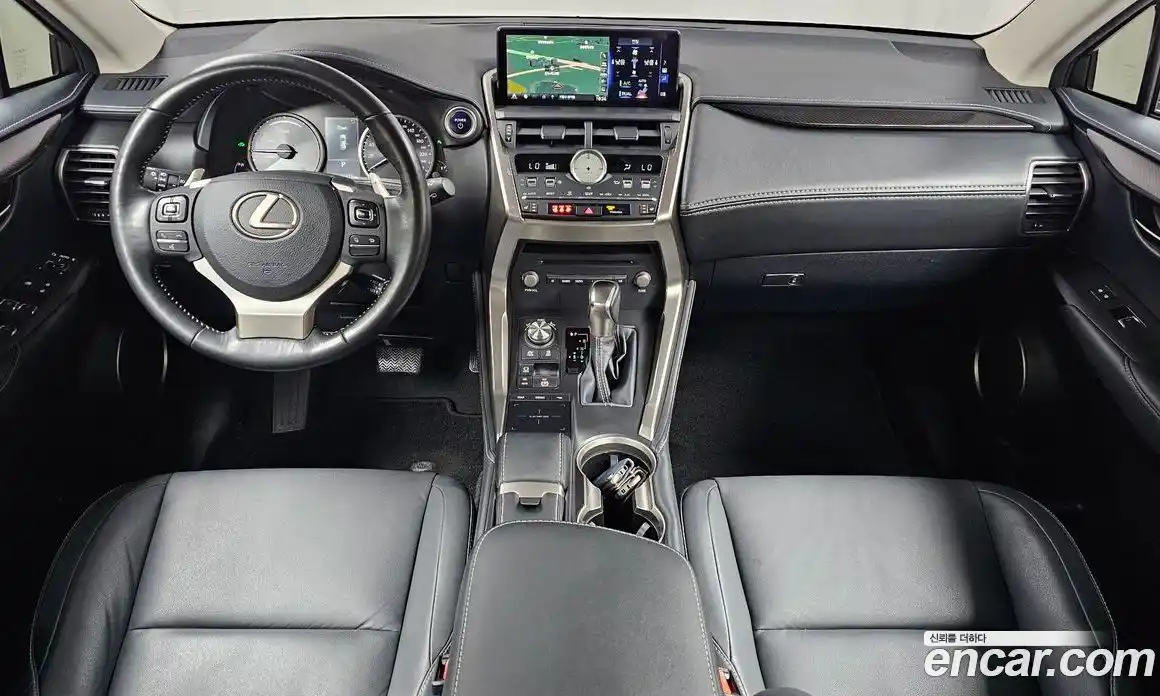 Lexus NX 2017 2.5 гидро в Москве № 1837934, фото 10