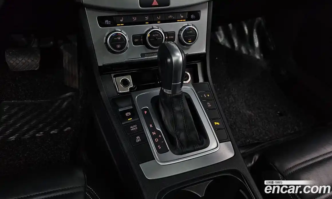 Volkswagen CC 2014 2.0 гидро в Москве № 1838196, фото 9