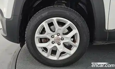 Jeep Renegade 2016 2.0 гидро в Москве № 1838324, миниатюра 4
