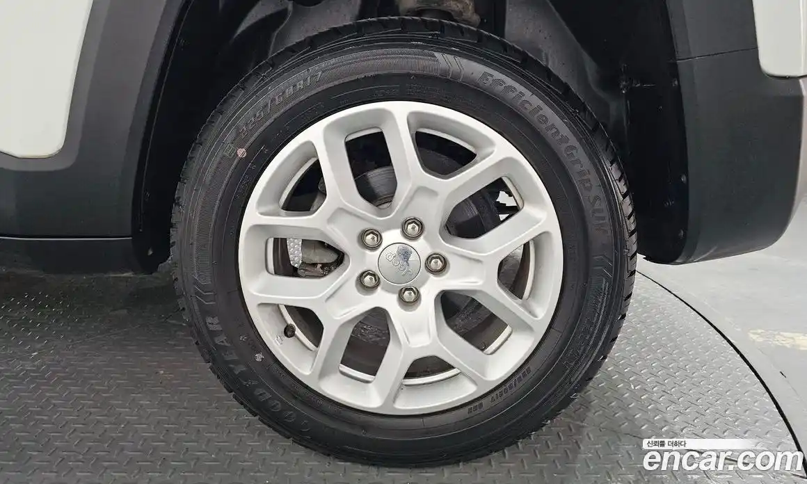 Jeep Renegade 2016 2.0 гидро в Москве № 1838324, фото 6