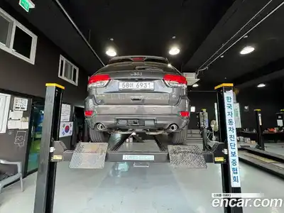 Jeep Cherokee 2019 3.6 гидро в Москве № 1838447, миниатюра 2