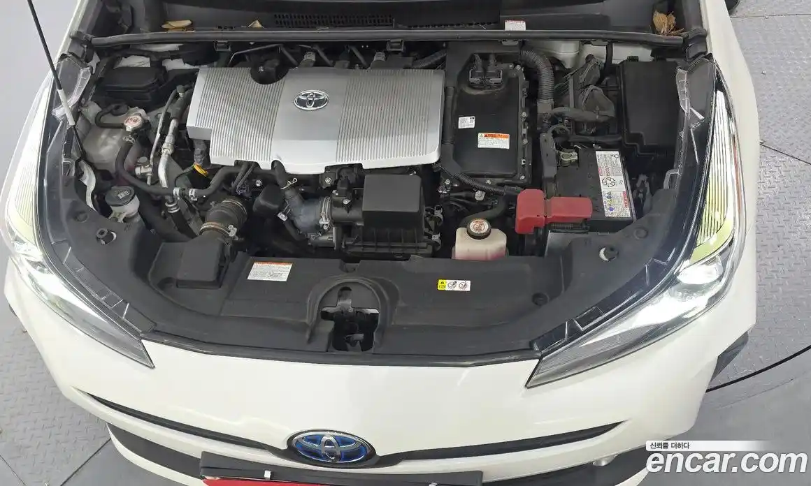 Toyota Prius 2020 1.8 гидро в Москве № 1838487, фото 6
