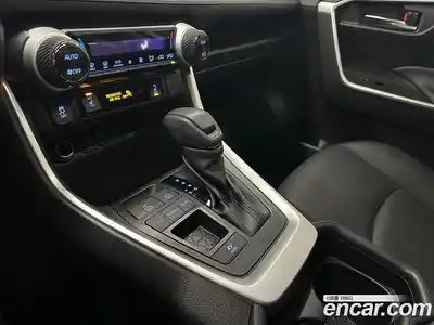 Toyota RAV4 2021 2.5 вариатор в Москве № 1838548, миниатюра 9