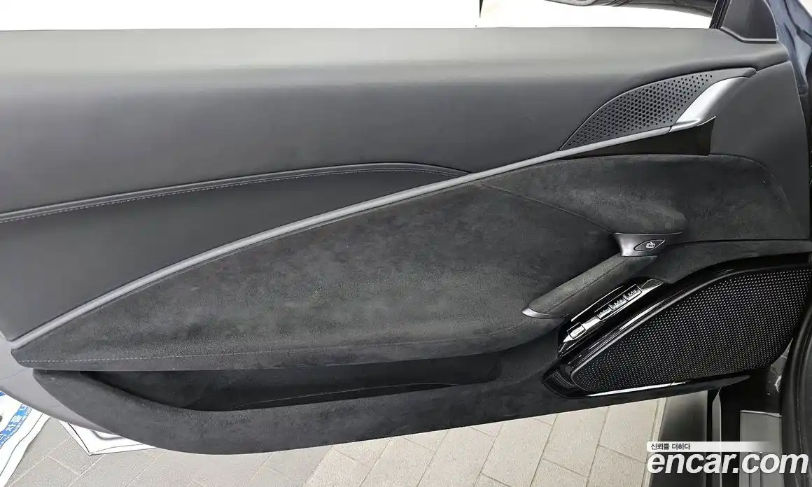 Ferrari Roma 2021 3.9 гидро в Москве, фото 14