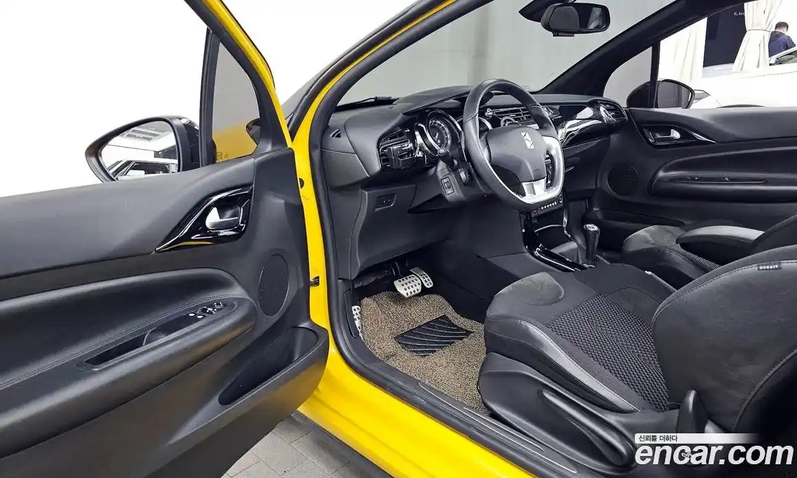 Citroen DS3 2015 1.6 гидро в Москве № 1842968, фото 10