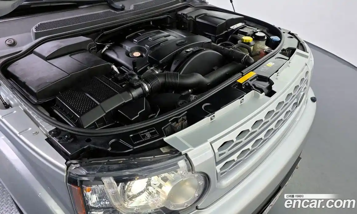 Land Rover Discovery 2012 3.0 гидро в Москве № 189248, фото 6
