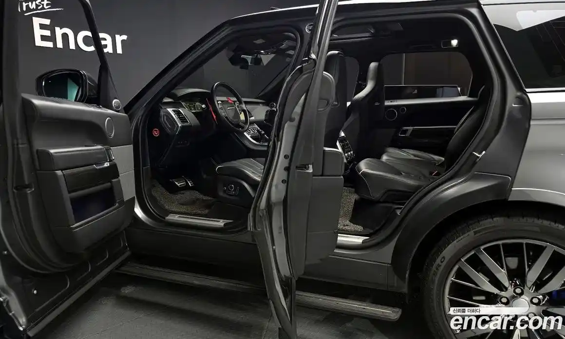 Land Rover Range-Rover Sport 2017 5.0 гидро в Москве № 213550, фото 20