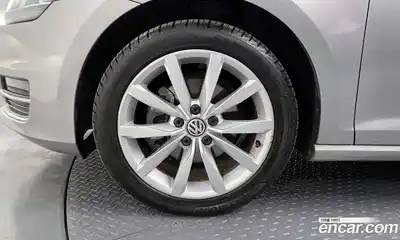 Volkswagen Golf 2014 2.0 гидро в Москве № 232194, миниатюра 5