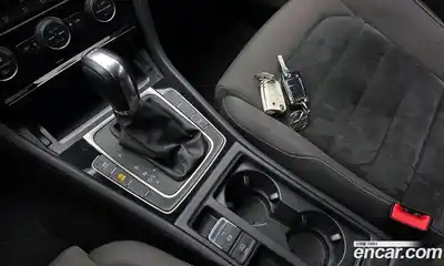 Volkswagen Golf 2014 2.0 гидро в Москве № 232194, миниатюра 9