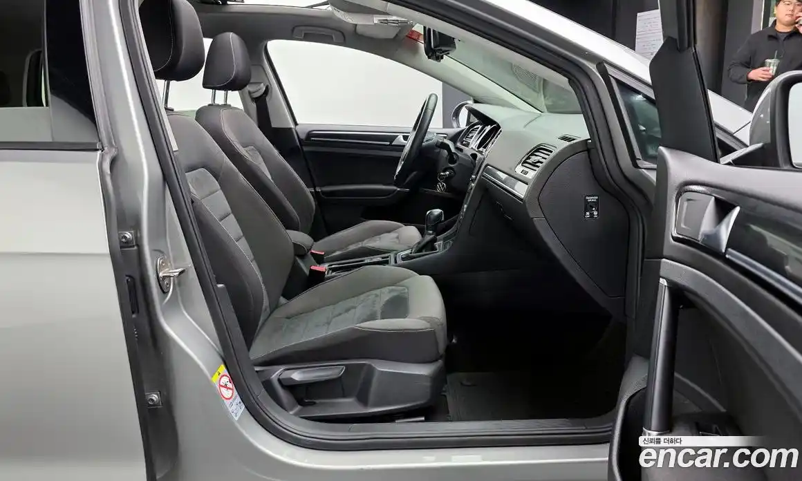 Volkswagen Golf 2014 2.0 гидро в Москве № 232194, фото 10