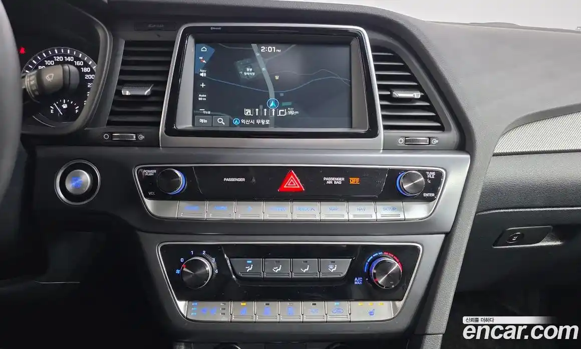 Hyundai Sonata 2018 2.0 гидро в Москве № 854622, фото 15