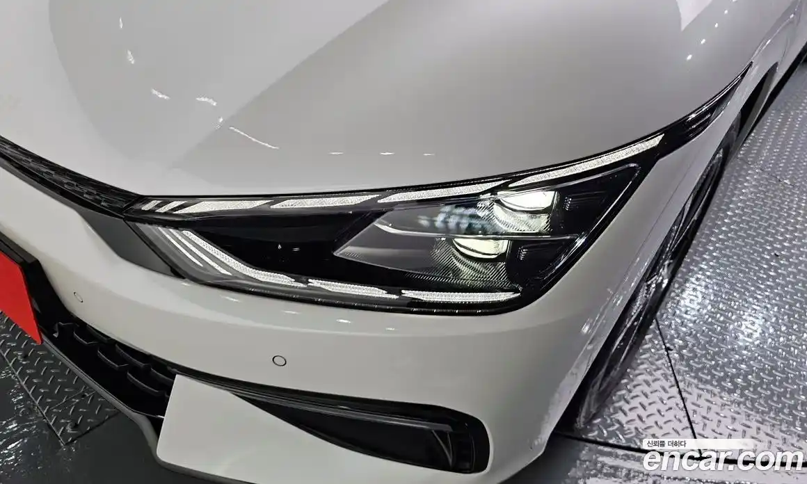 Kia EV6 2023 0.1 гидро в Москве № 1245185, фото 8