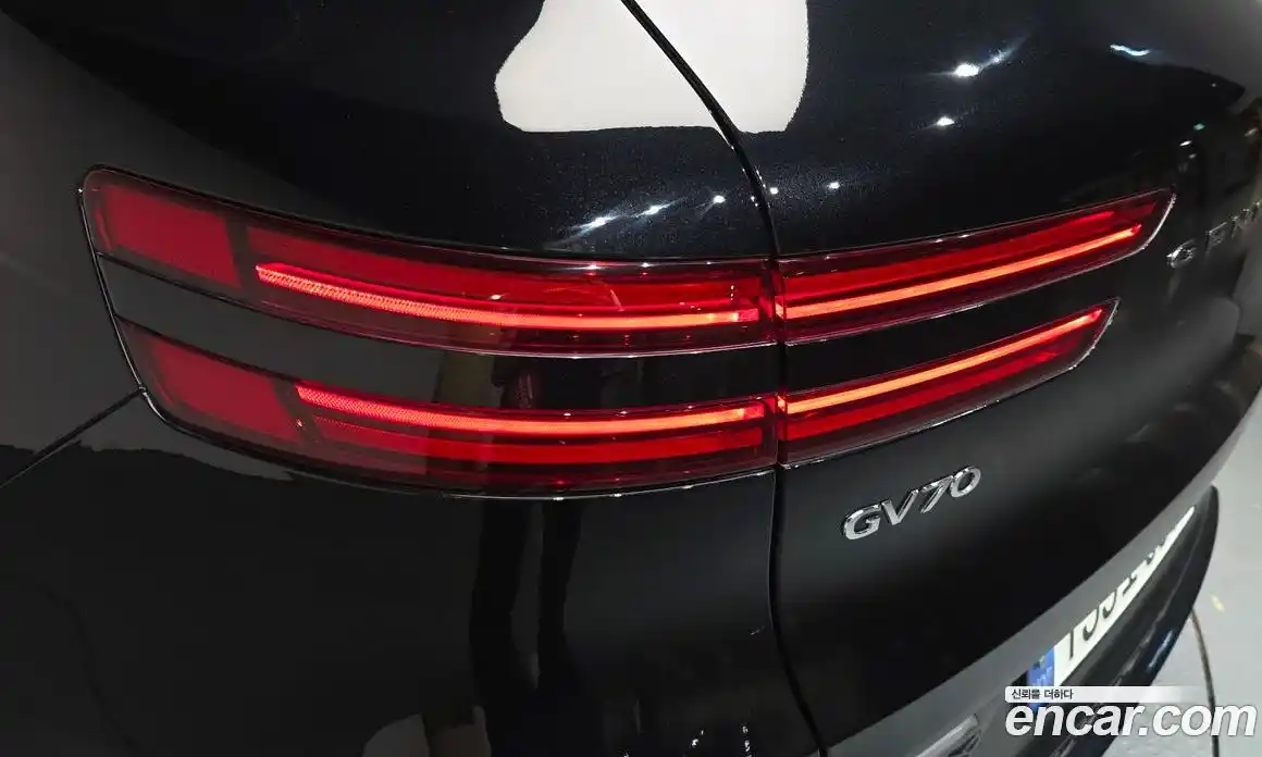 Genesis GV70 2021 2.5 гидро в Москве № 1245480, фото 9