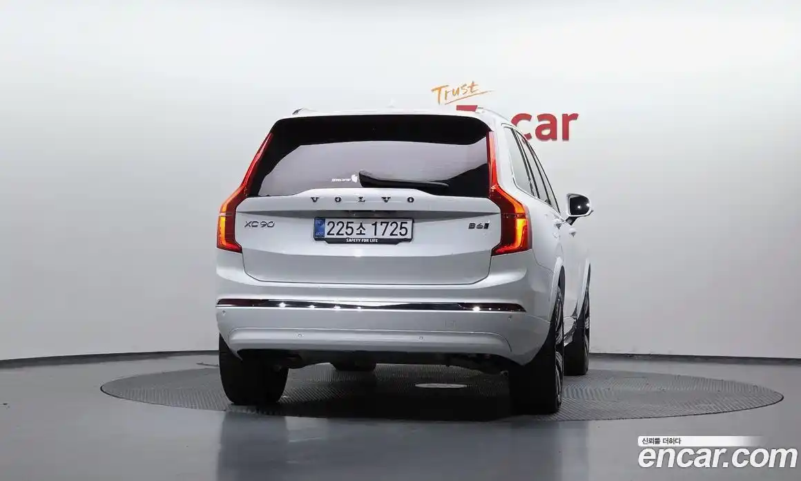 Volvo XC90 2025 2.0 гидро в Москве № 1249957, фото 4