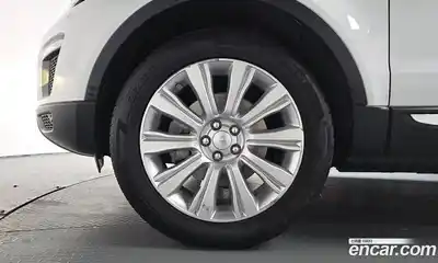 Land Rover Range-Rover Evoque 2019 2.0 гидро в Москве № 1280929, миниатюра 5