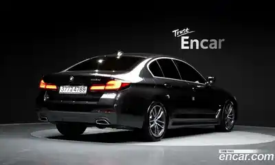 BMW 5-Series, 2020
