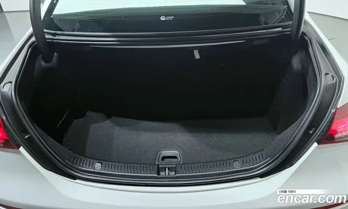Mercedes-Benz E-Class 2021 2.0 гидро в Москве № 1321936, фото 14