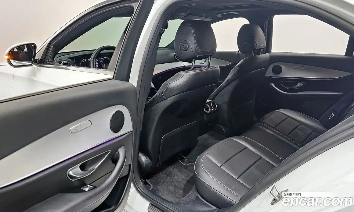 Mercedes-Benz E-Class 2021 2.0 гидро в Москве № 1321936, фото 21