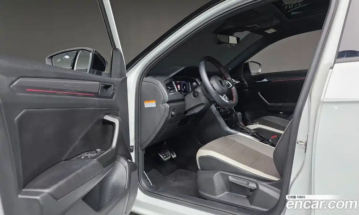 Volkswagen T-Roc 2022 2.0 гидро в Москве № 1323365, фото 16