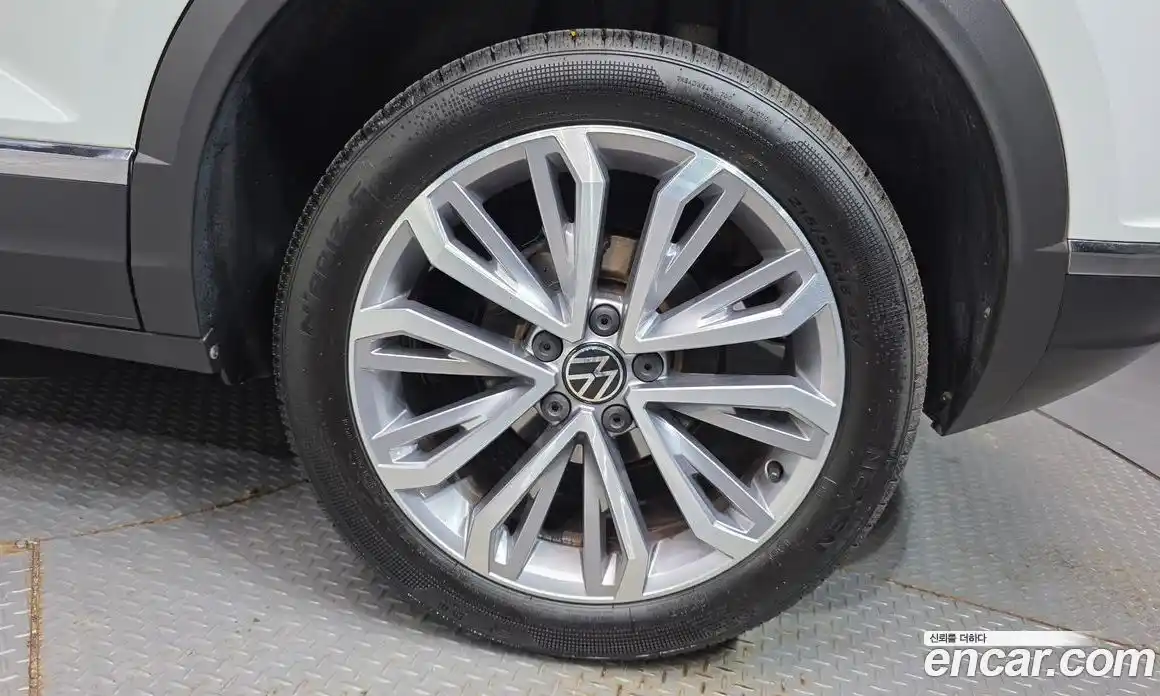 Volkswagen T-Roc 2022 2.0 гидро в Москве № 1323365, фото 7