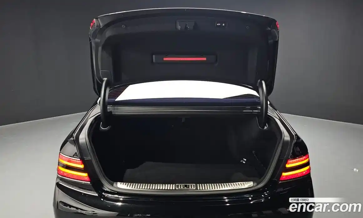 Genesis G90 2020 5.0 гидро в Москве, фото 32