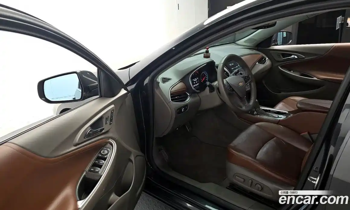 Chevrolet Malibu 2016 1.5 гидро в Москве № 1345348, фото 13