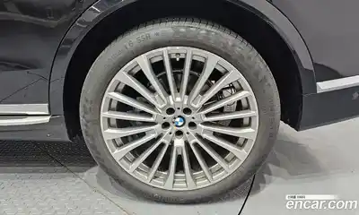 BMW X7 2021 3.0 гидро в Москве № 1346615, миниатюра 7
