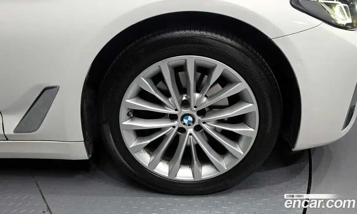 BMW 5-Series 2022 2.0 гидро в Москве № 1346732, фото 7