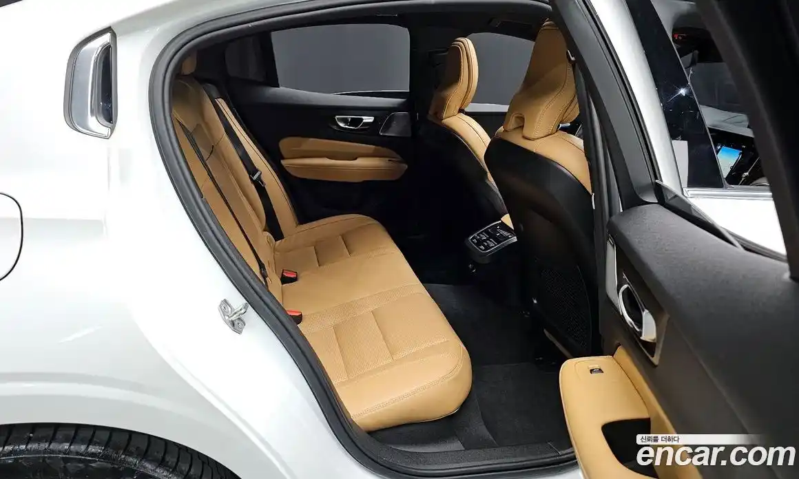 Volvo S60 2020 2.0 гидро в Москве № 1348850, фото 17