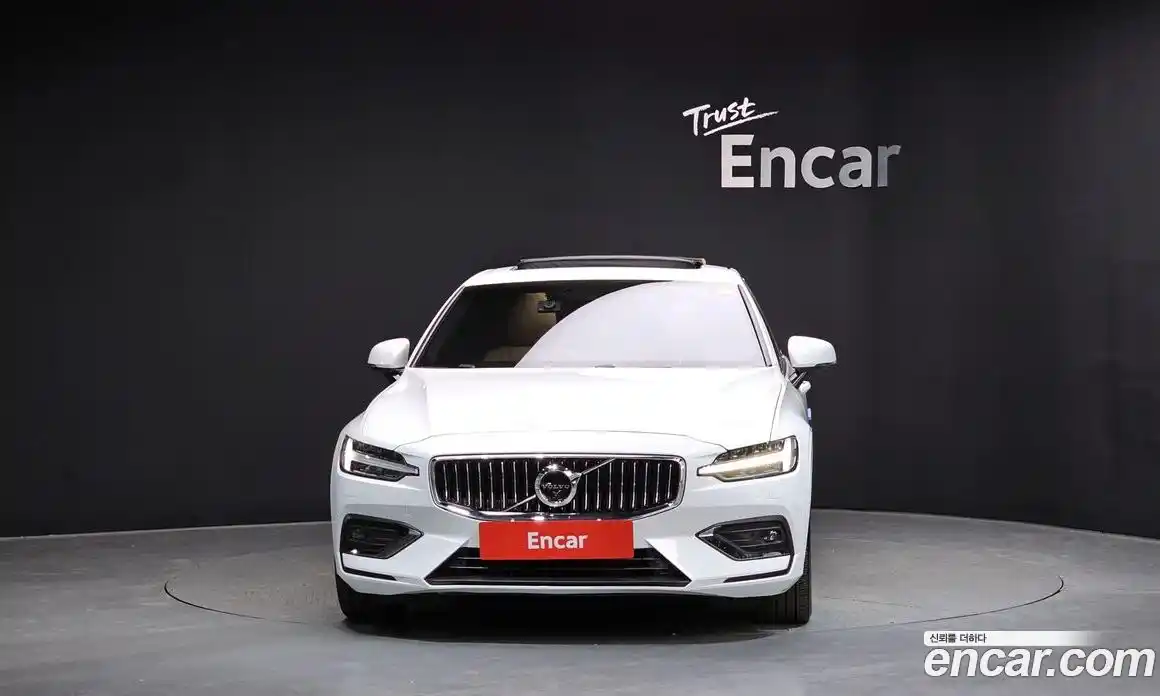 Volvo S60 2020 2.0 гидро в Москве № 1348850, фото 3