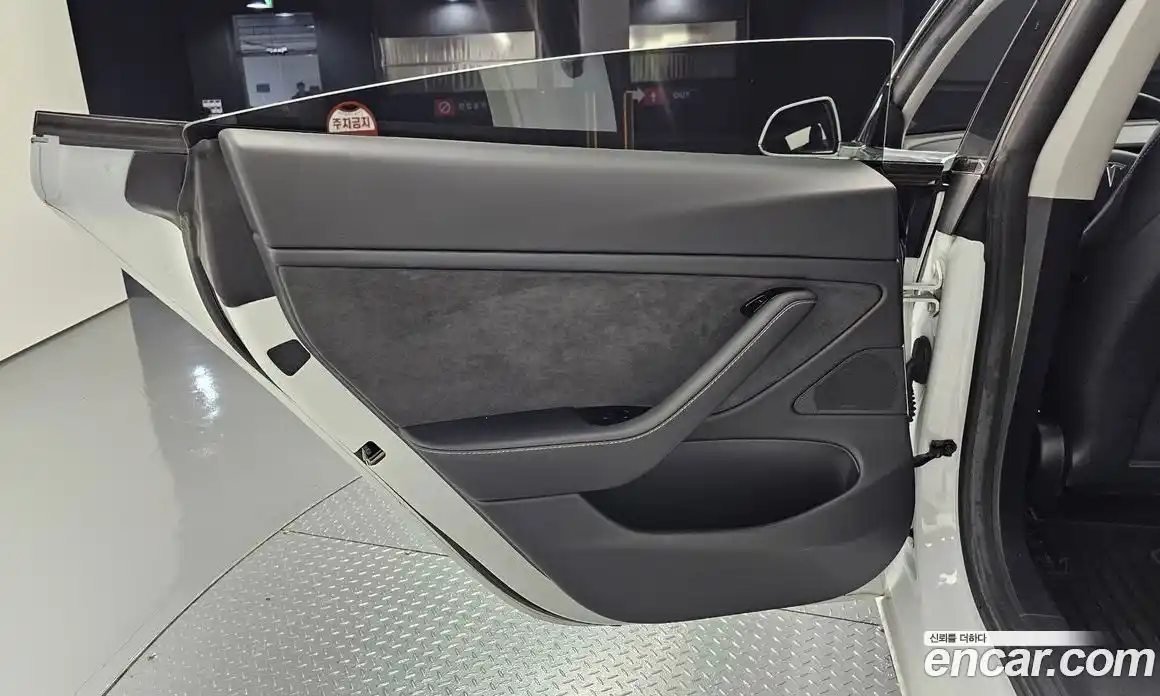 Tesla Model 3 2020 0.2 гидро, фото 15