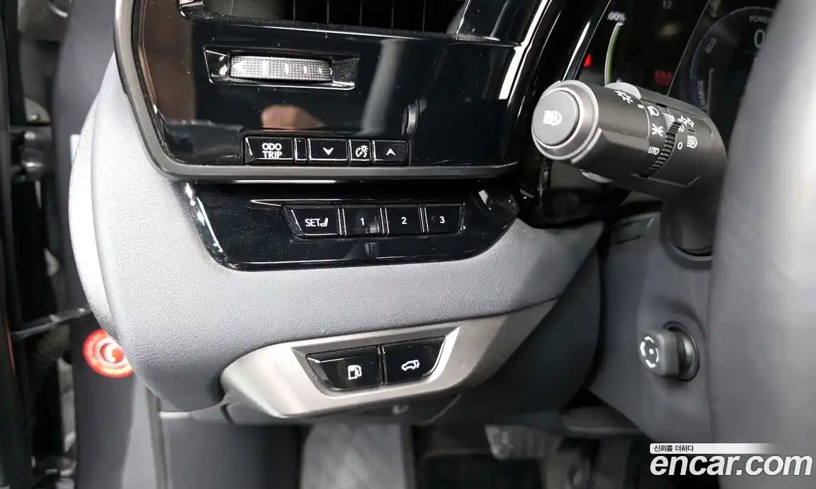 Lexus RX 2024 2.5 гидро в Москве № 1350019, фото 28